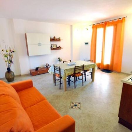 Casa Vacanze La Casa Di Katia Castro  Bagian luar foto
